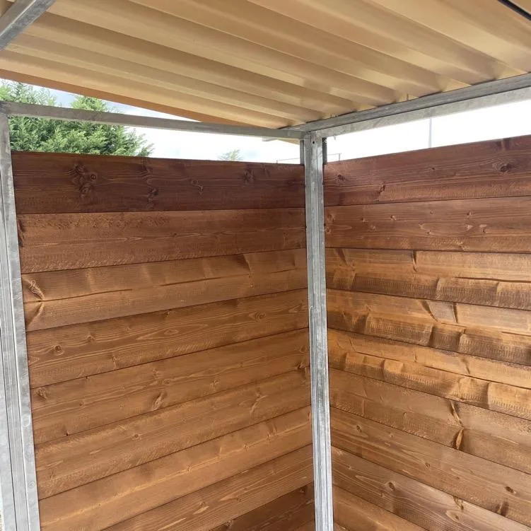Il Verde Mondo Labrador Box Cani 205x200 con copertura riparo legno