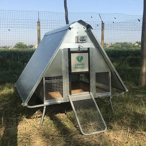 Il Verde Mondo pollaio coibentato ferro 10 galline antipredatore