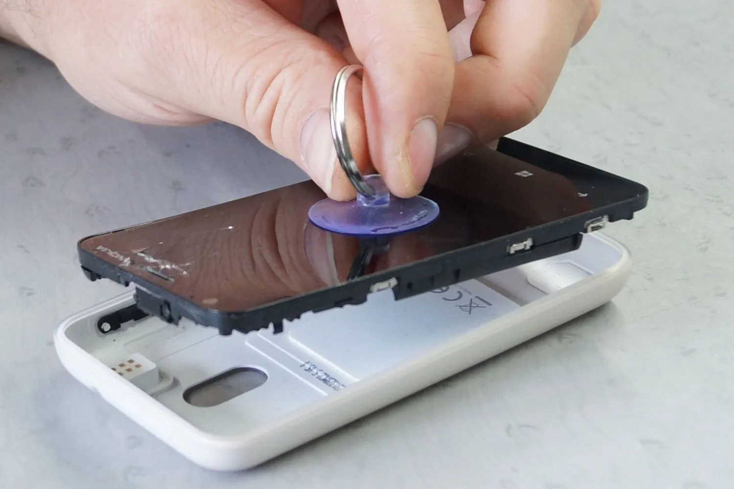 Kit riparazione smartphone tablet 15 pezzi precisione