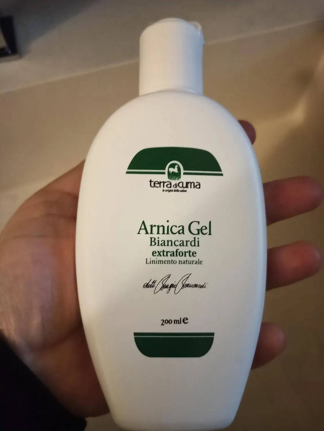 Terra Di Cuma Arnica Gel Extraforte massaggio articolazioni