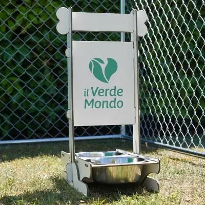 Il Verde Mondo portaciotole HPL con 2 ciotole acciaio 21 cm