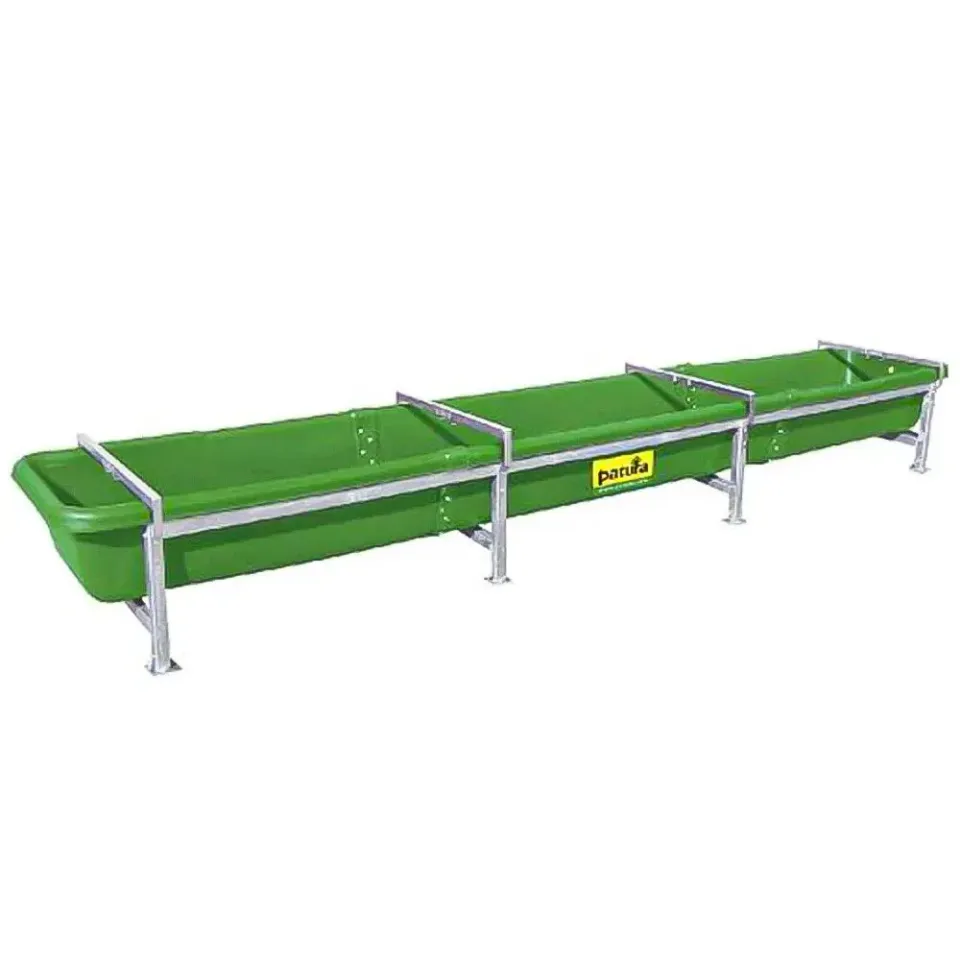 Beikircher Grünland Mangiatoia Plastica Bovini 3-6 m con Scarico